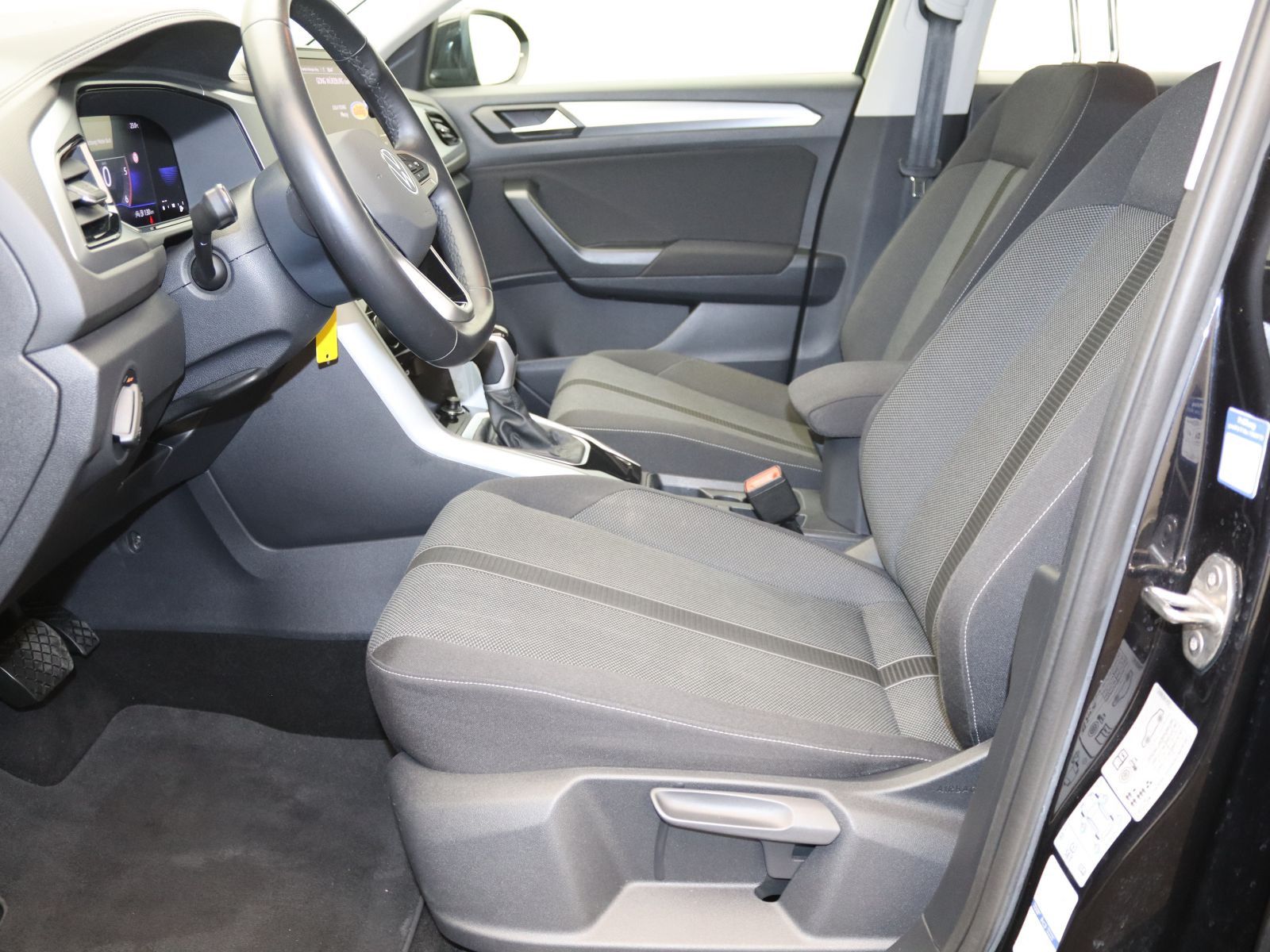 Volkswagen T-Roc - Bild 15