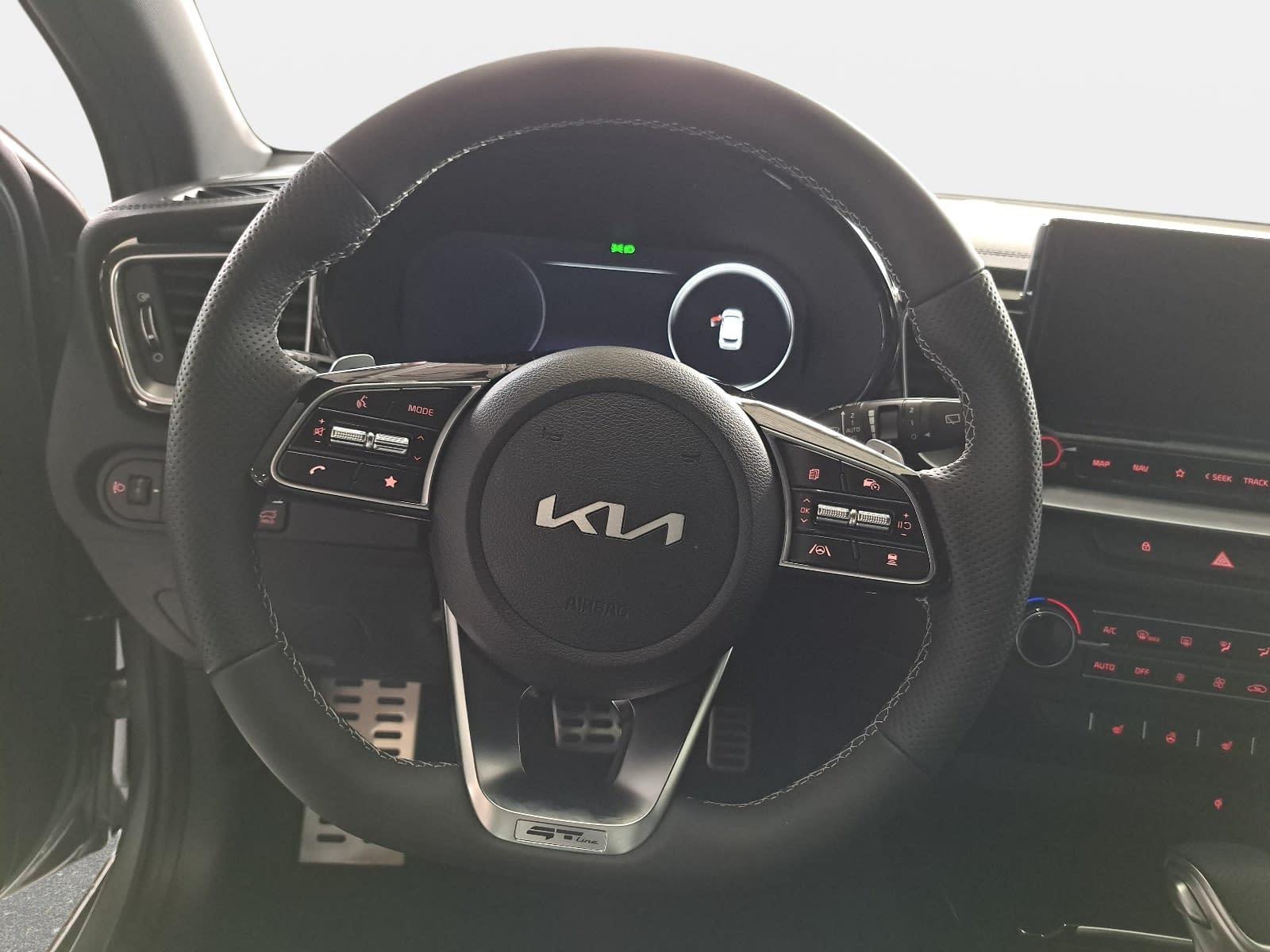 Kia CEED SW 1.5 T-GDI DCT7 GT-LINE TECHNOLOGIE LEDER