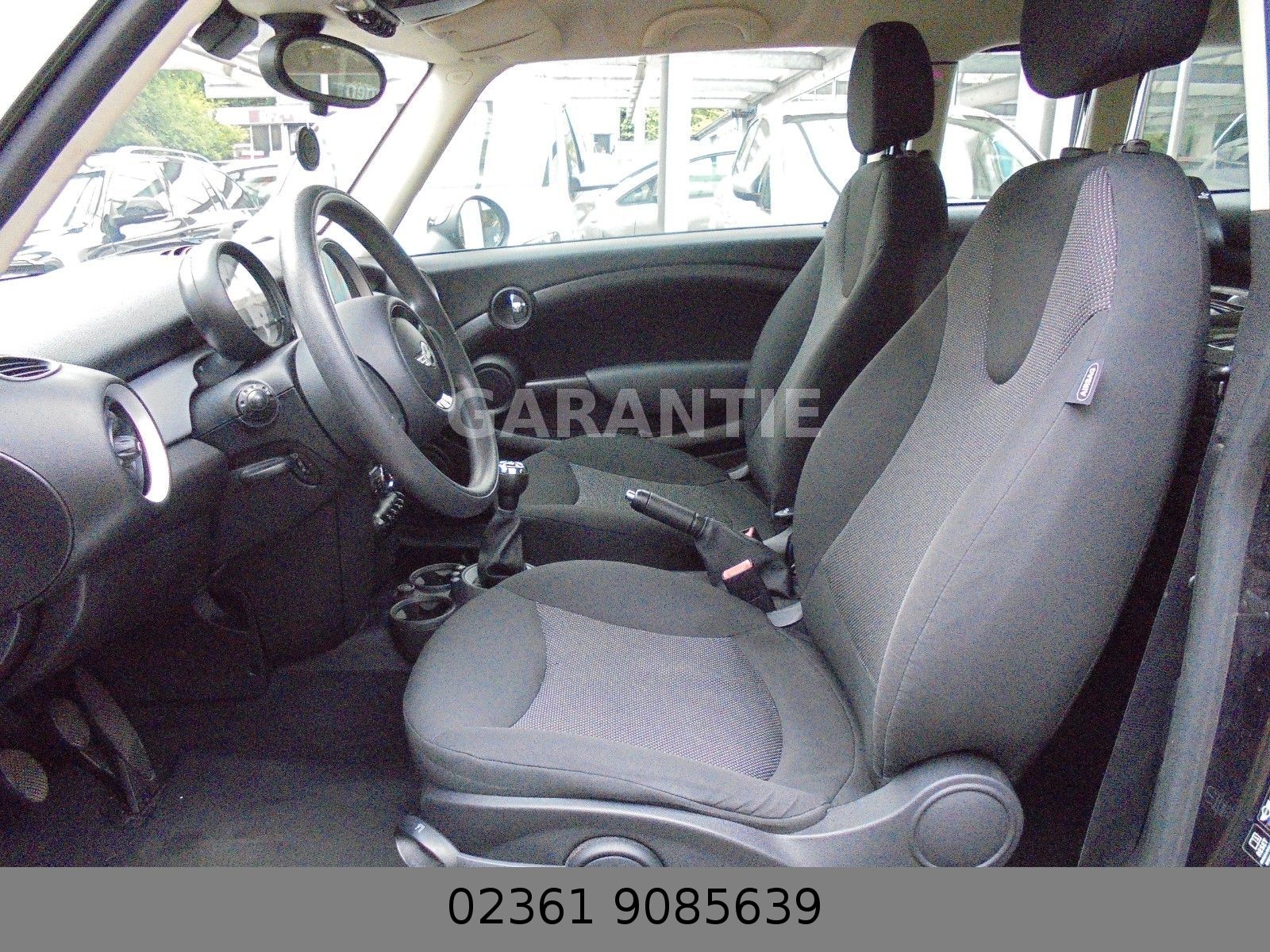 Fahrzeugabbildung MINI ONE Clubman 1.6 Klimaaut./Sitzheizung/Parktronik