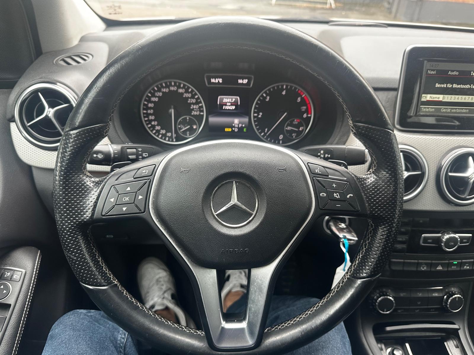 Mercedes-Benz B -Klasse B 180 CDI  AUTOMATIK+1.HAND+PDC+AHK