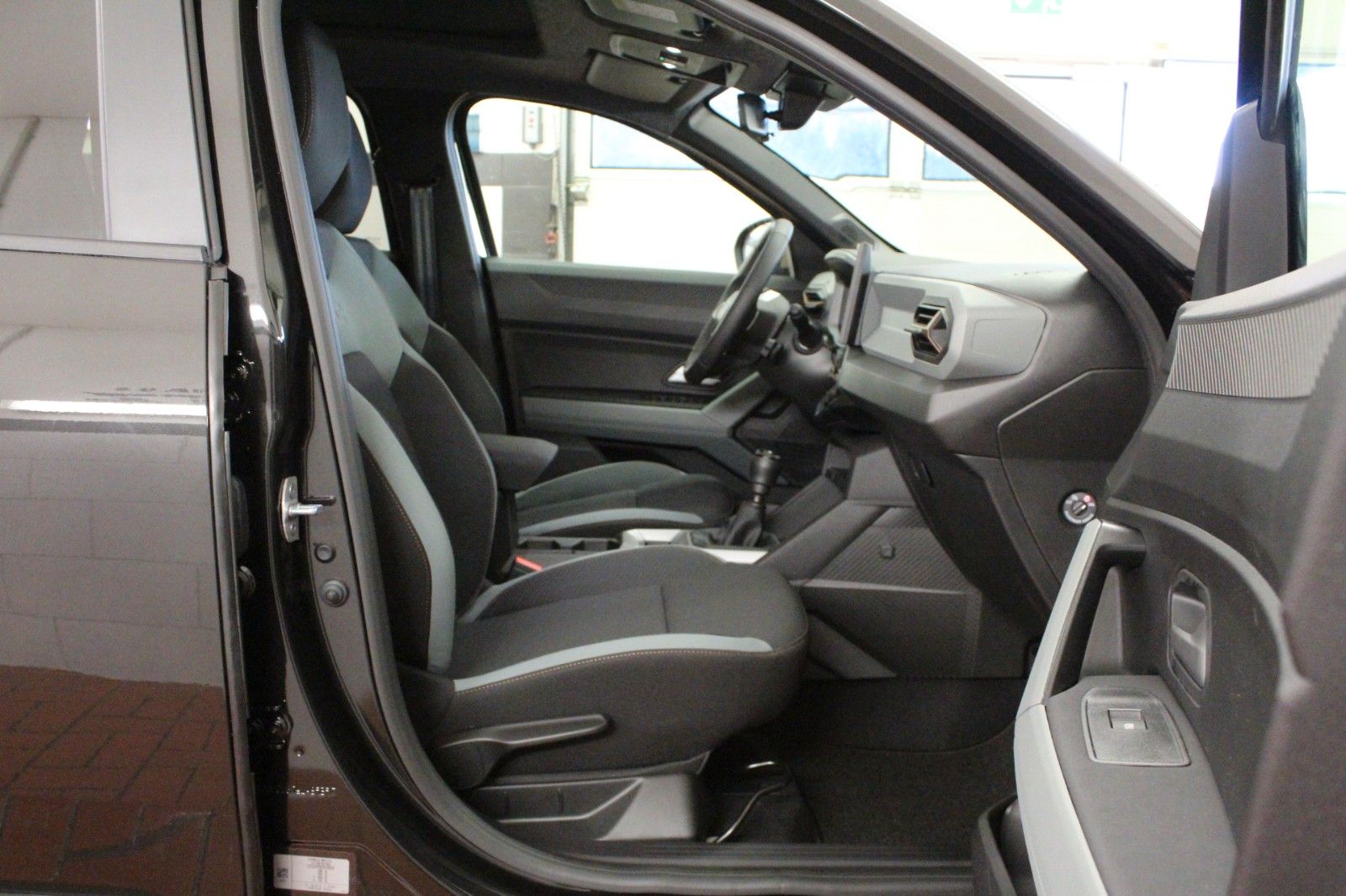 Fahrzeugabbildung Dacia Bigster mild hybrid-G 140 Extreme *Winter-Paket*