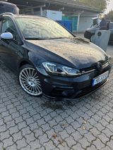 Volkswagen Golf 7.5 R 2.0 TSI DSG 4MOTION Variant 