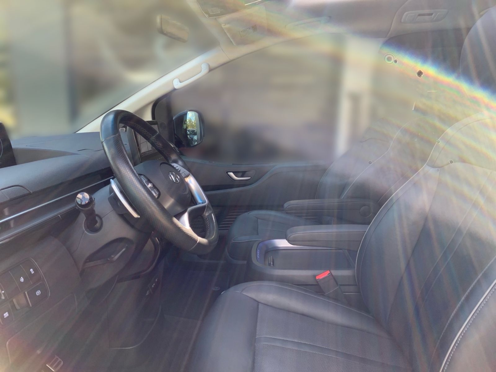Fahrzeugabbildung Hyundai STARIA 2.2 CRDi Signature 4WD Panorama