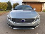 Volvo V60 Kombi Linje Svart*Navi*Leder*TÜV NEU* - Volvo V60: Linje Svart