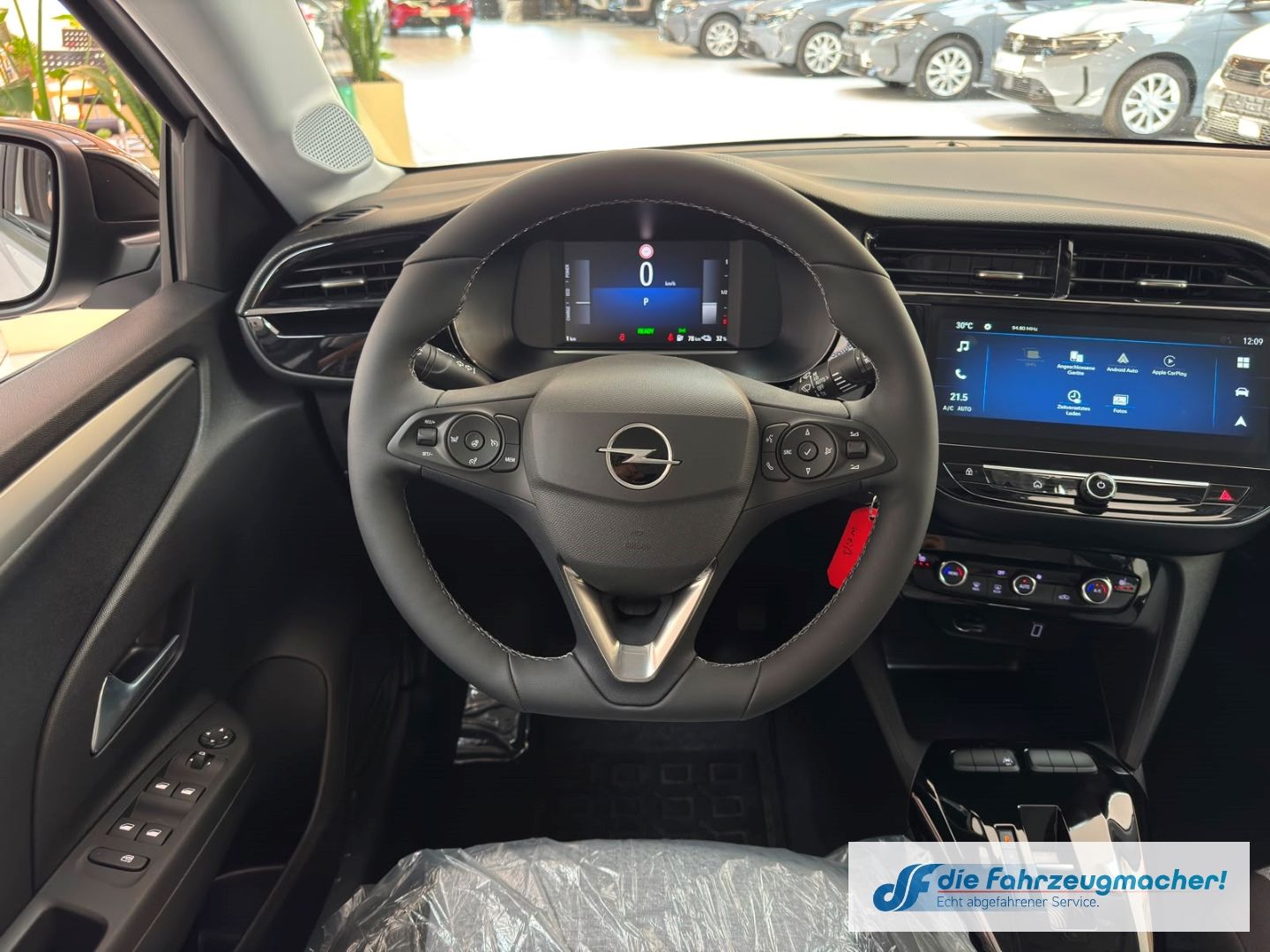 Fahrzeugabbildung Opel Corsa-e F e Edition Digitales Cockpit LED Apple