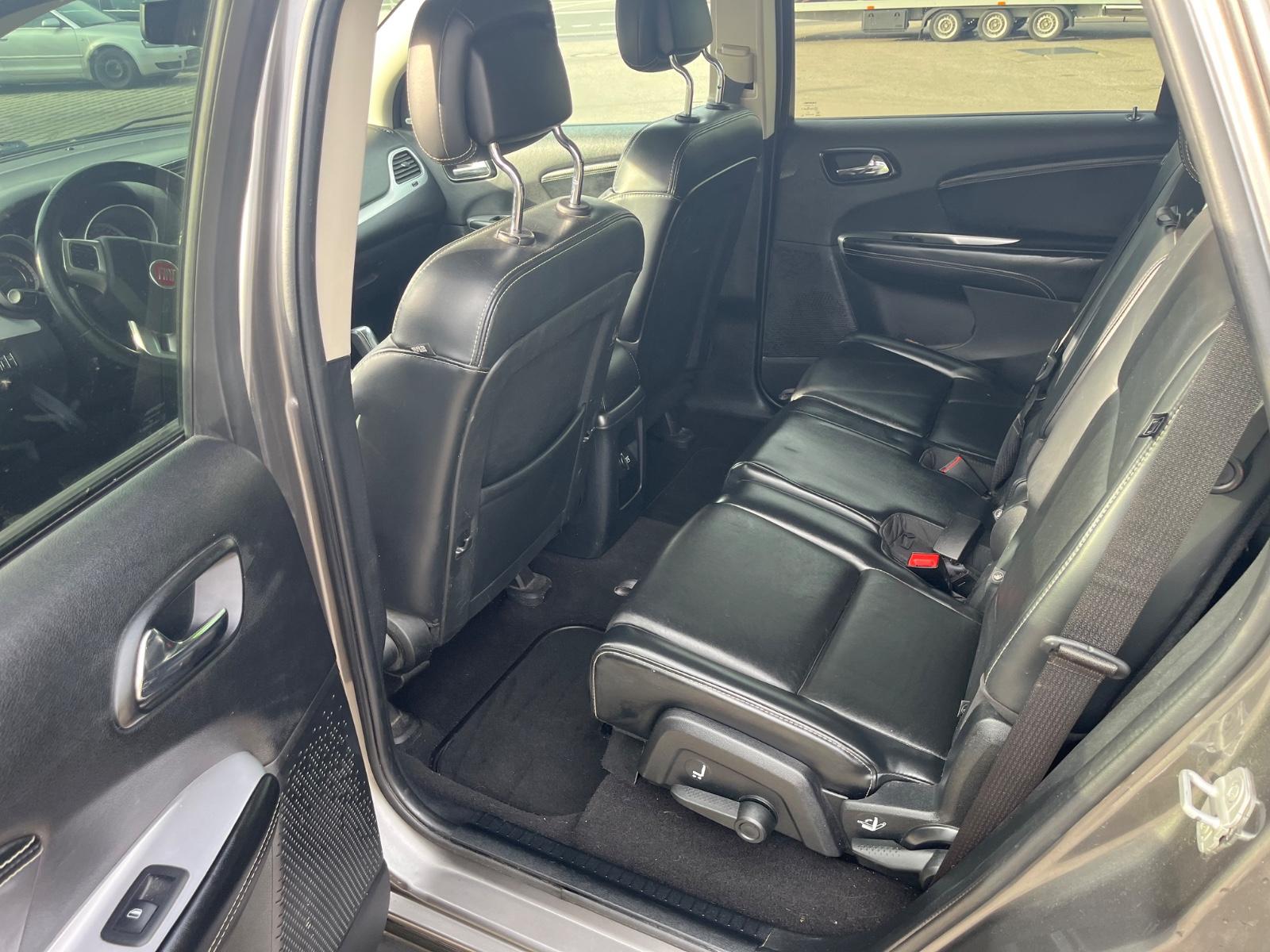 Fiat Freemont Lounge AWD (AUTOMATIK)