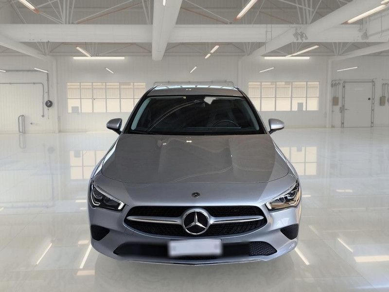 Mercedes-Benz MERCEDES-BENZ CLA 200 D AUTOMATICO SPORT STATION imagem 2