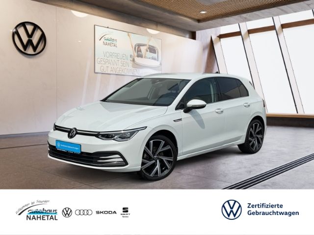 Volkswagen Golf VIII 1.5 eTSI DSG Style LED NAVI 18 AHK ACC