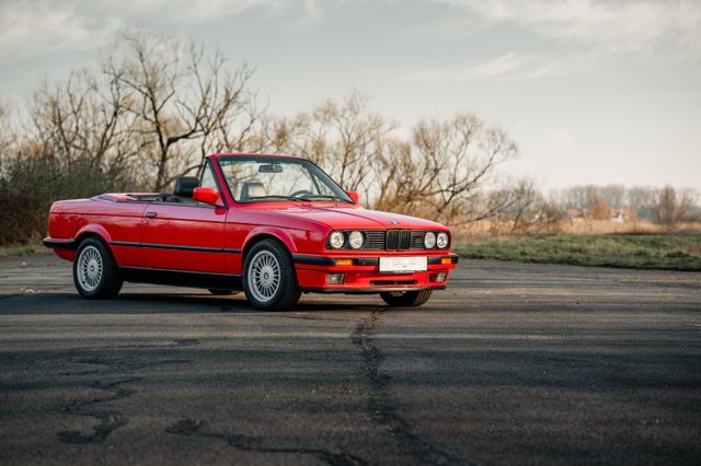 BMW 320i Cabriolet