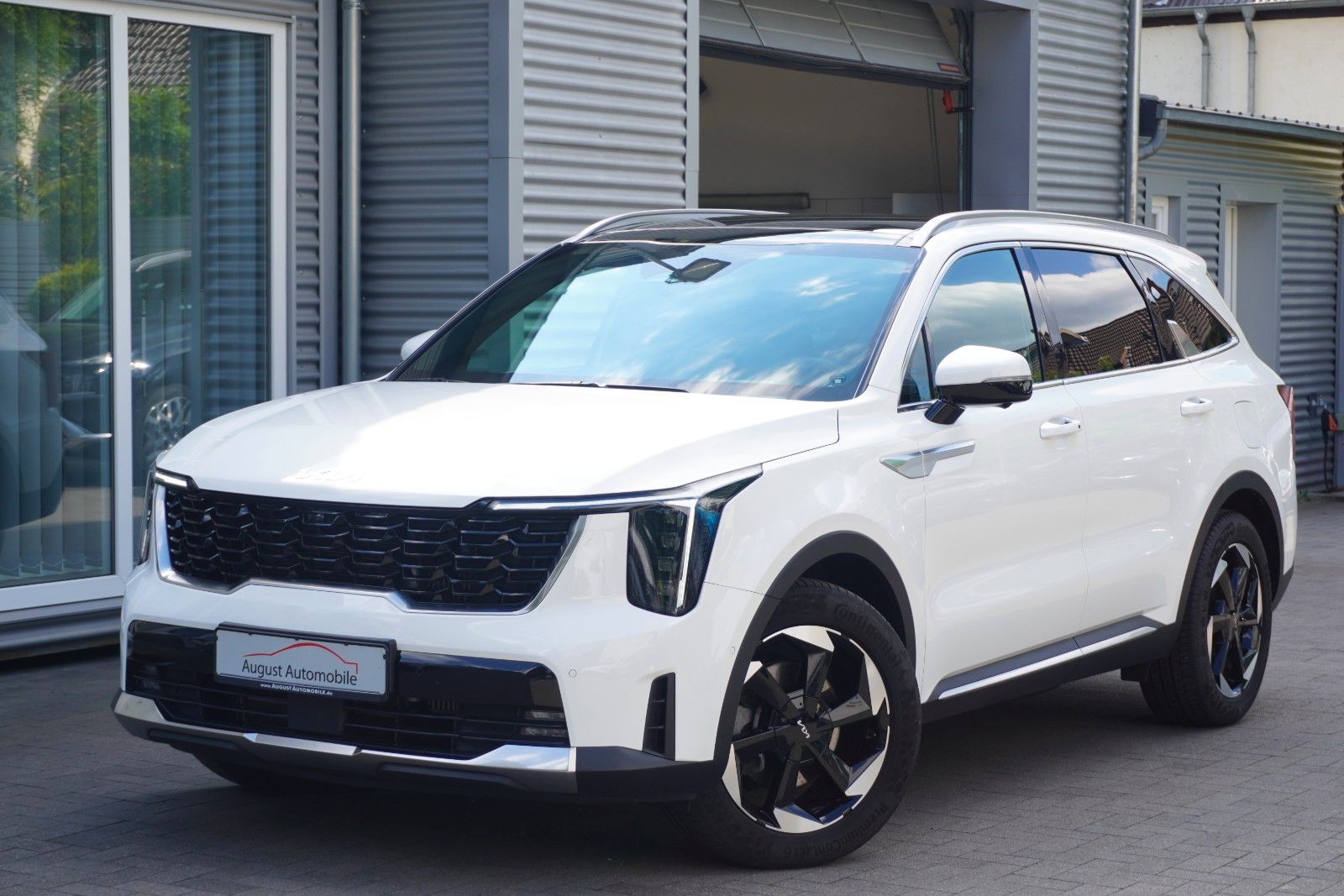Kia Sorento Platinum 4WD Plug In Panorama ACC Mod 25