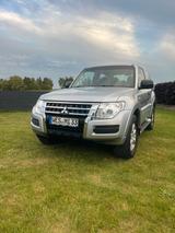 Mitsubishi Pajero V80, 3.2 L, 200 Ps, 1 Vo... - Mitsubishi Pajero: 3.8