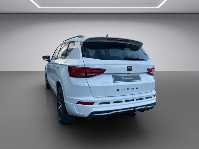 Ateca PDC SHZ KAMERA NAVI AHK ACC FACEL. LED