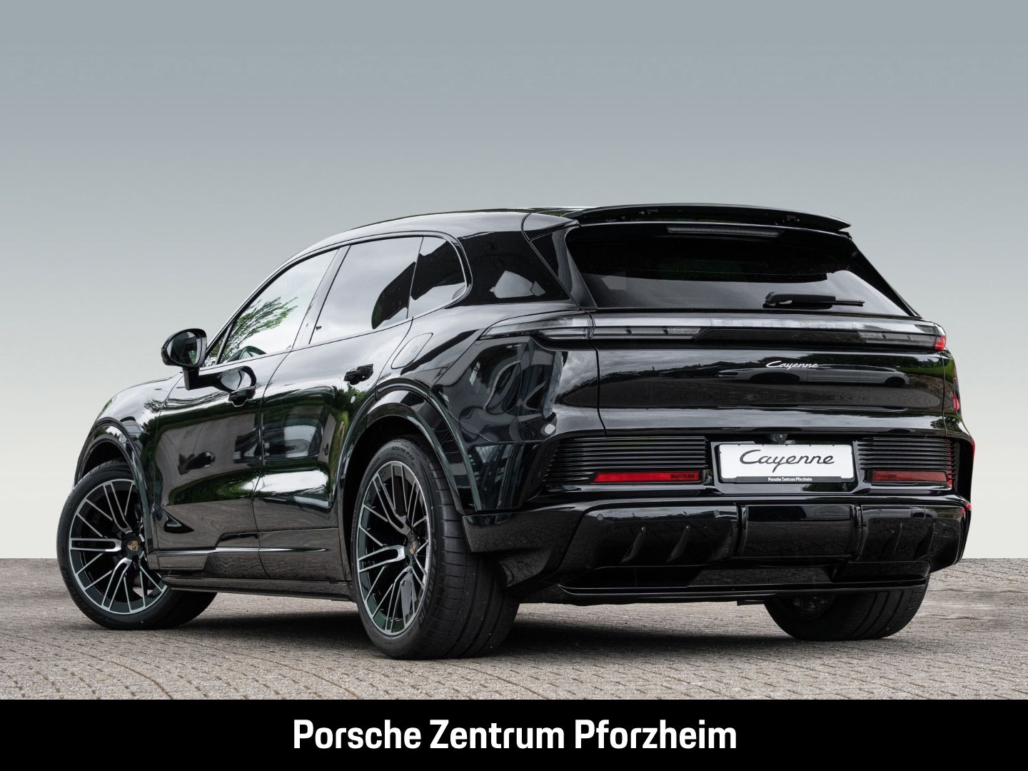 Porsche Cayenne Electric HA-Lenkung Surround-View BOSE imagem 3