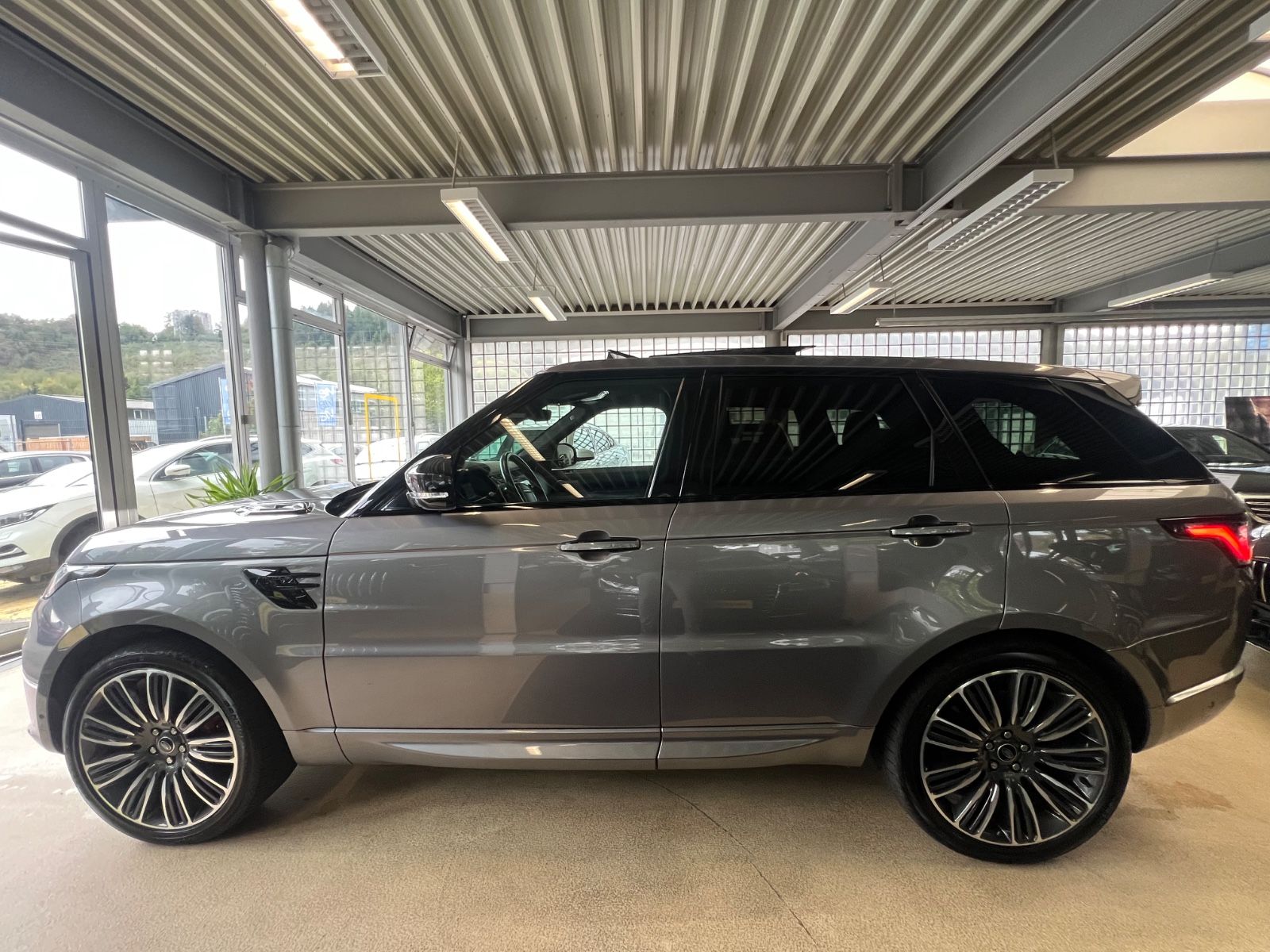 Fahrzeugabbildung Land Rover Range Rover Sport Autobiography Dynamic *TV*