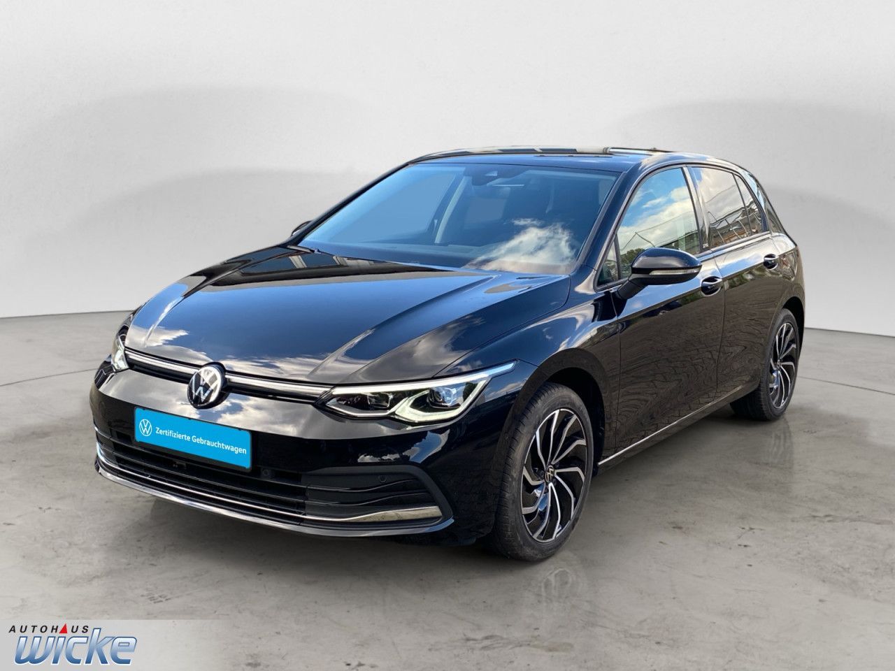 Volkswagen Golf 1.5 eTSI Active eTSI LED NAVI SHZ PDC foto 2