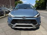 Hyundai i20 blue Trend - Hyundai Unfallwagen