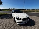 Mercedes-Benz CLA 200 Shooting Brake AMG Line Navi LED Automat - Mercedes-Benz CLA Shooting Brake aus 2016