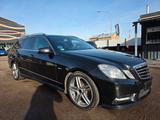 Mercedes-Benz E 300 T CDI Avantgarde Sport-Paket AMG Line Top - Mercedes-Benz E 350: Sport