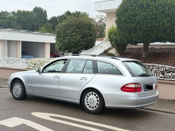 Mercedes E 280 - 4
