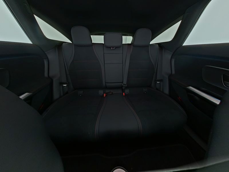 Fahrzeugabbildung Mercedes-Benz CLA 350 4M SB EQ AMG Night+Superscreen+FlexPro