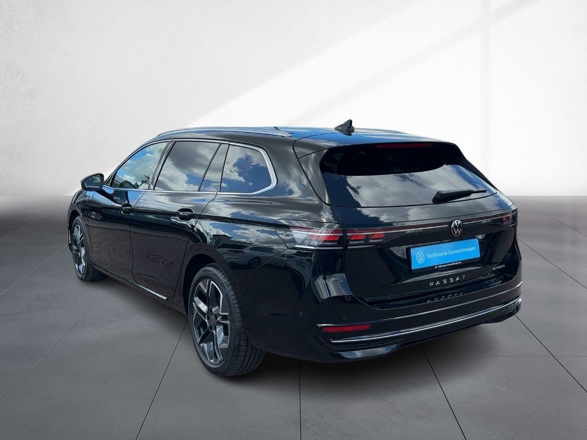 Volkswagen Passat Variant - Bild 3