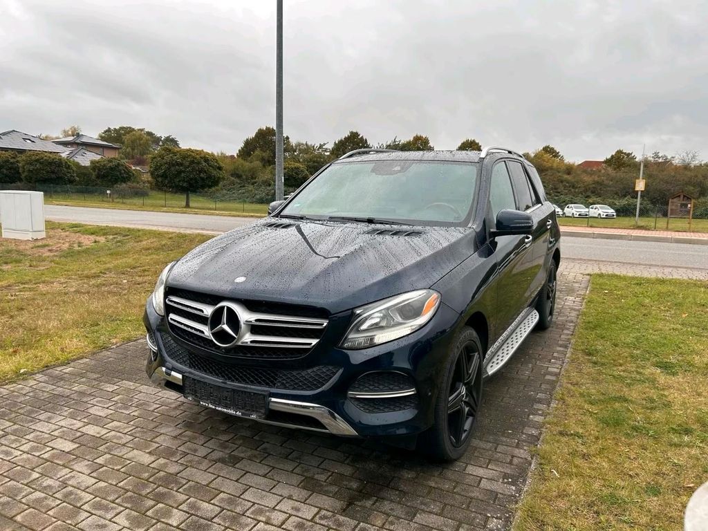 Image of Mercedes-Benz GLE 350