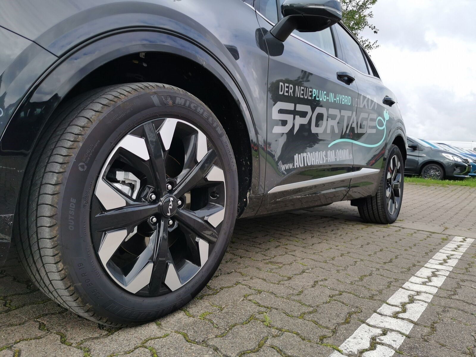 Fahrzeugabbildung Kia Sportage Plug-In-Hybrid Spirit 4WD DRIVE