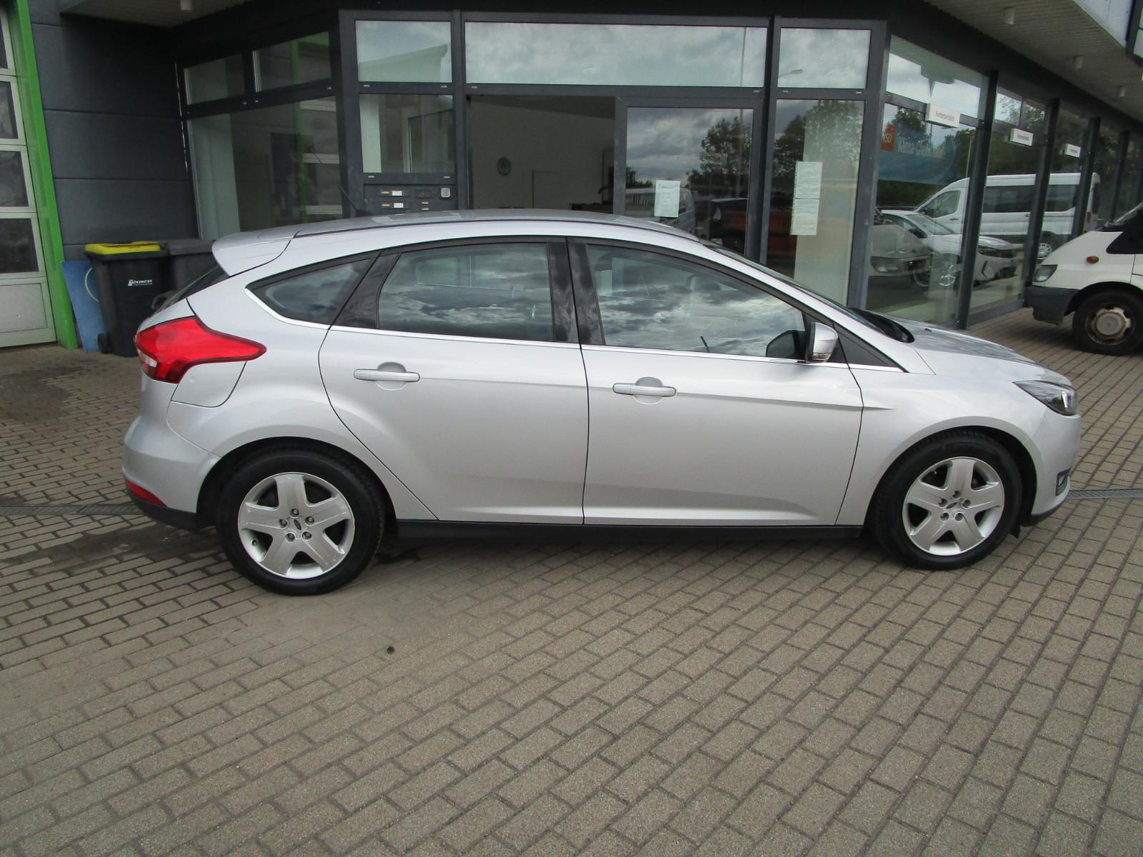 Ford Focus 1,0 EcoBoost 92kW Titanium
