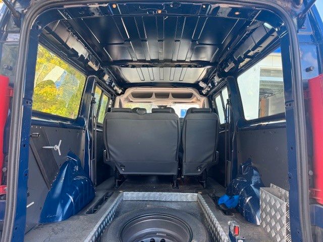 Fahrzeugabbildung Peugeot Expert Kasten L2H1 Kasten BEHINDERTEN UMBAU