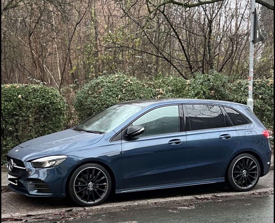 Image of Mercedes-Benz B 200