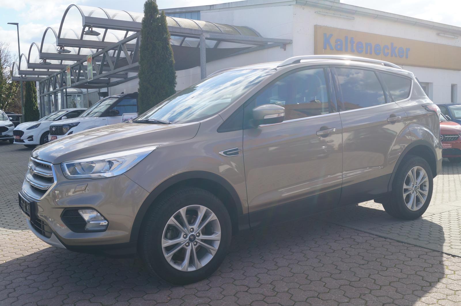 Ford Kuga 1.5 EcoBoost Titanium - Vollleder - Navi