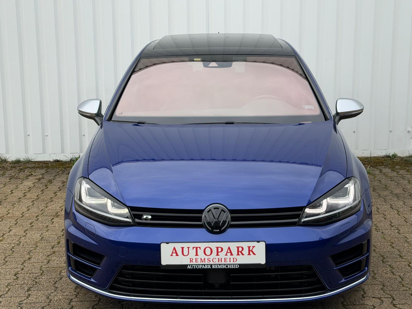 Volkswagen Golf VII Lim. R 4Motion*PANO*DYNAUDIO*ACC*TOT*19