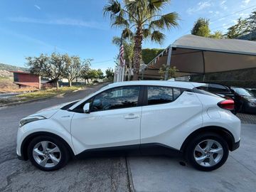 Toyota C-HR - 4