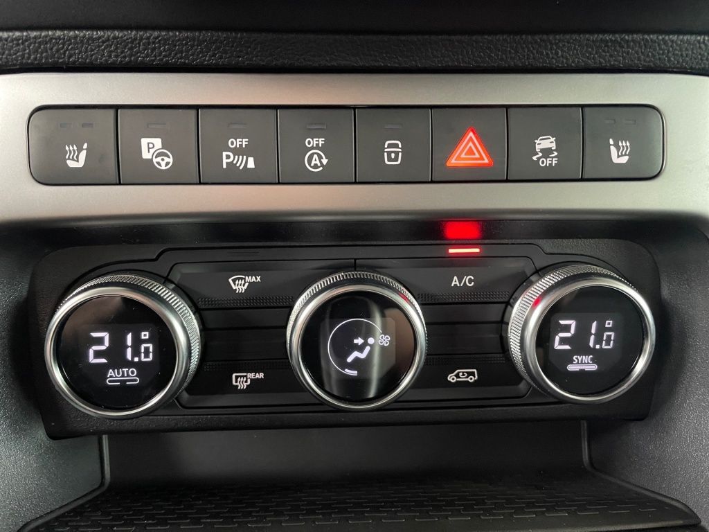 Fahrzeugabbildung Mercedes-Benz T 180 PROGRESSIVE Lang RFK, NAVI, LED, TEMPO