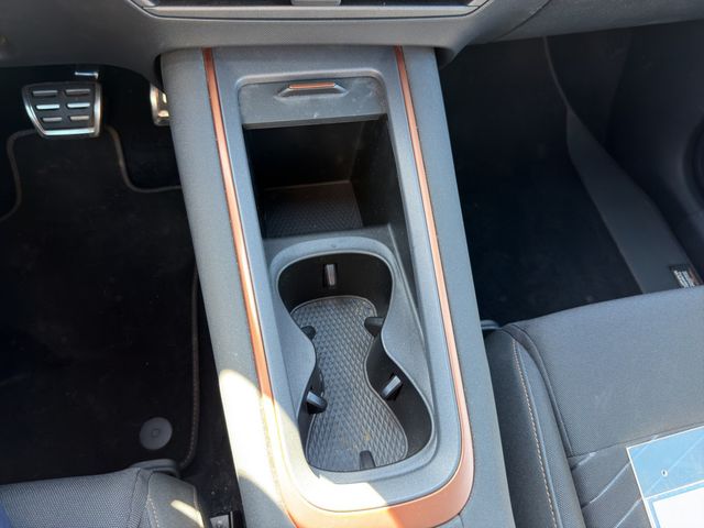 Born 58kWh 150 kW