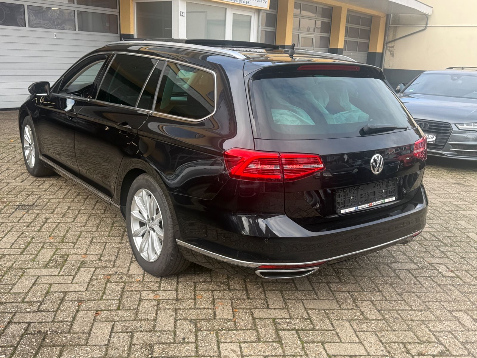 Volkswagen Passat Highline MASSAGE LEDER XENON PANO foto 3