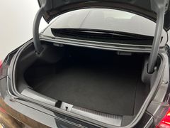 MERCEDES-BENZ CLA 35 AMG / PERFORMANCE / NUR 53.tKM / 4x4 / MERCEDES-BENZ CLA 35 AMG / PERFORMANCE / NUR 53.tKM / 4x4 /
