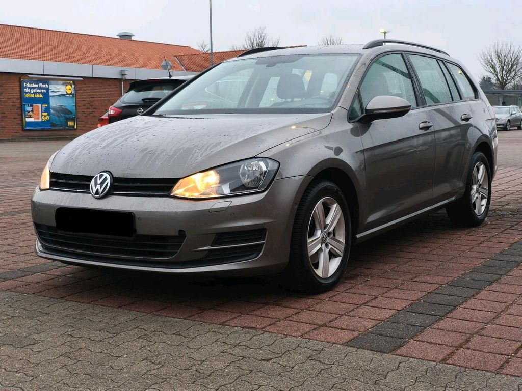 Image of Volkswagen Golf