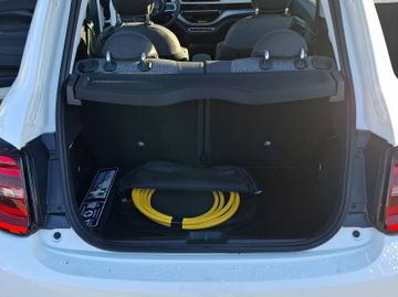 Fiat 500 e Icon KeyLess+Navi+SHZ+LM+SoundSys+SpurH