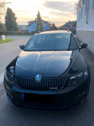 Skoda Octavia Combi 2.0 TDI RS