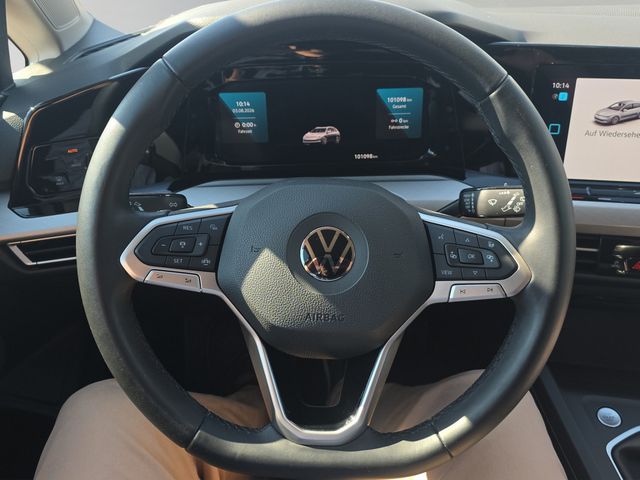 Golf VIII Variant Life