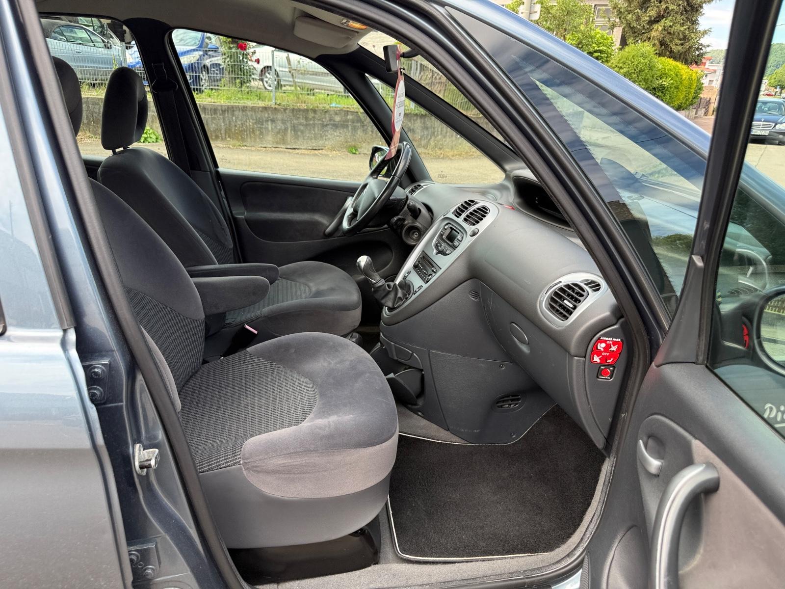 Citroën Xsara Picasso 1.6 16V Confort*KLIMAAUT.*1-HA*AHK