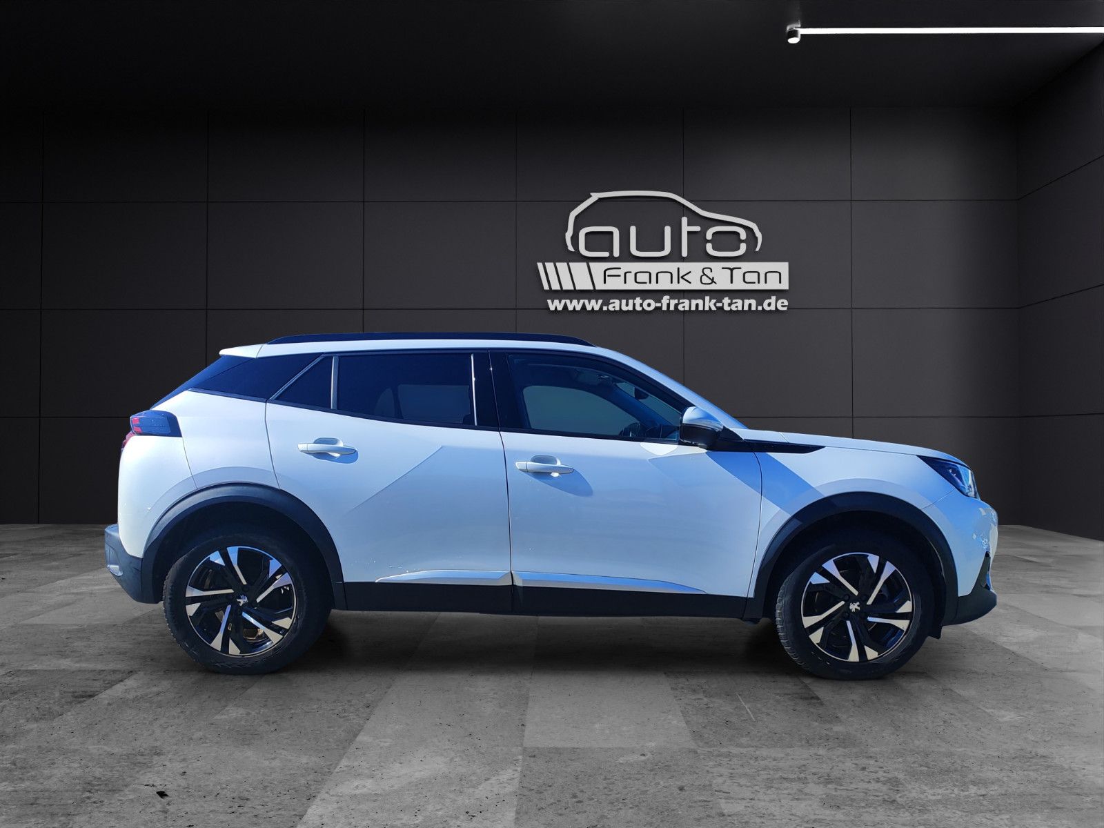 Fahrzeugabbildung Peugeot 2008 e- Allure Pack*Navi*Apple CarPlay*Shz*