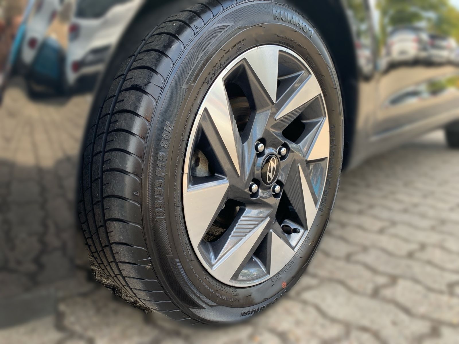 Fahrzeugabbildung Hyundai i10 1.2 Trend Navi