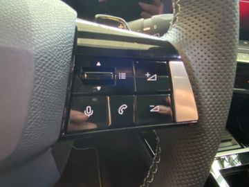 Bild 15 Opel ASTRA GS AHK AGR INFOTAINMENTPAKET