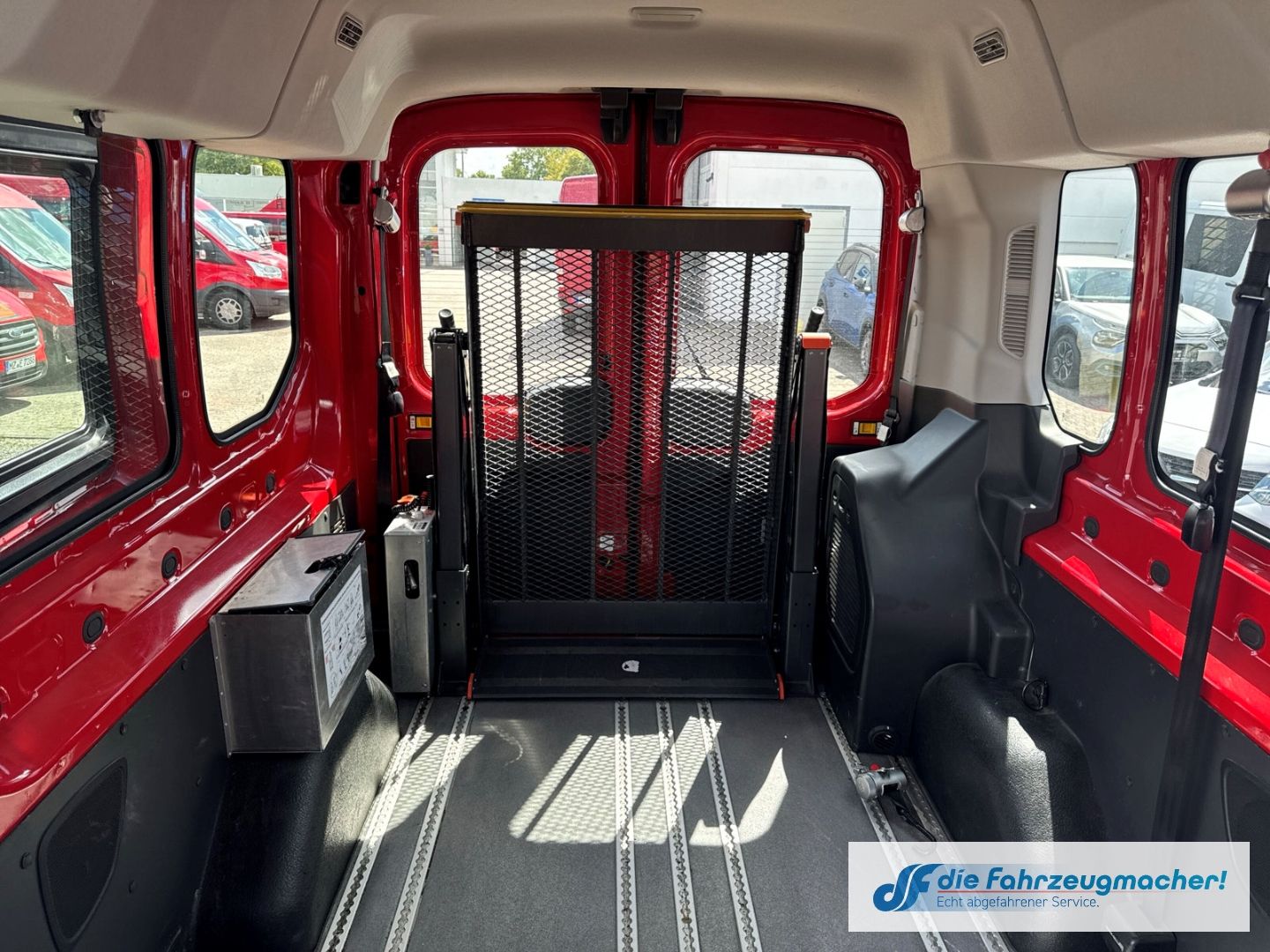 Fahrzeugabbildung Ford Transit Kombi 350 L3 Trend 2.2 TDCi DPF *7148 *K