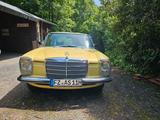 Mercedes-Benz 240 D/ 8    3.0    - Oldtimer mit Diesel-Antrieb