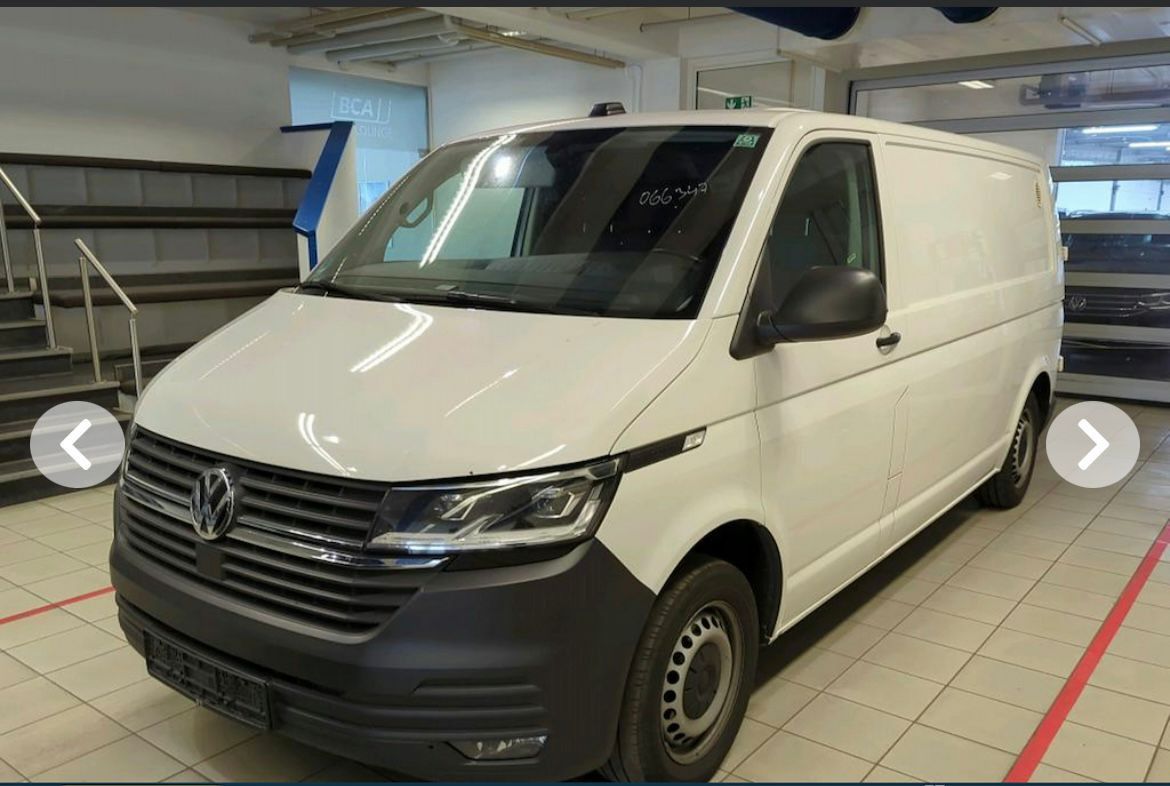 Volkswagen T6 Transporter 2021, 2.0D dīzelis, Automāts, Furgons, Balts — Latvijā
