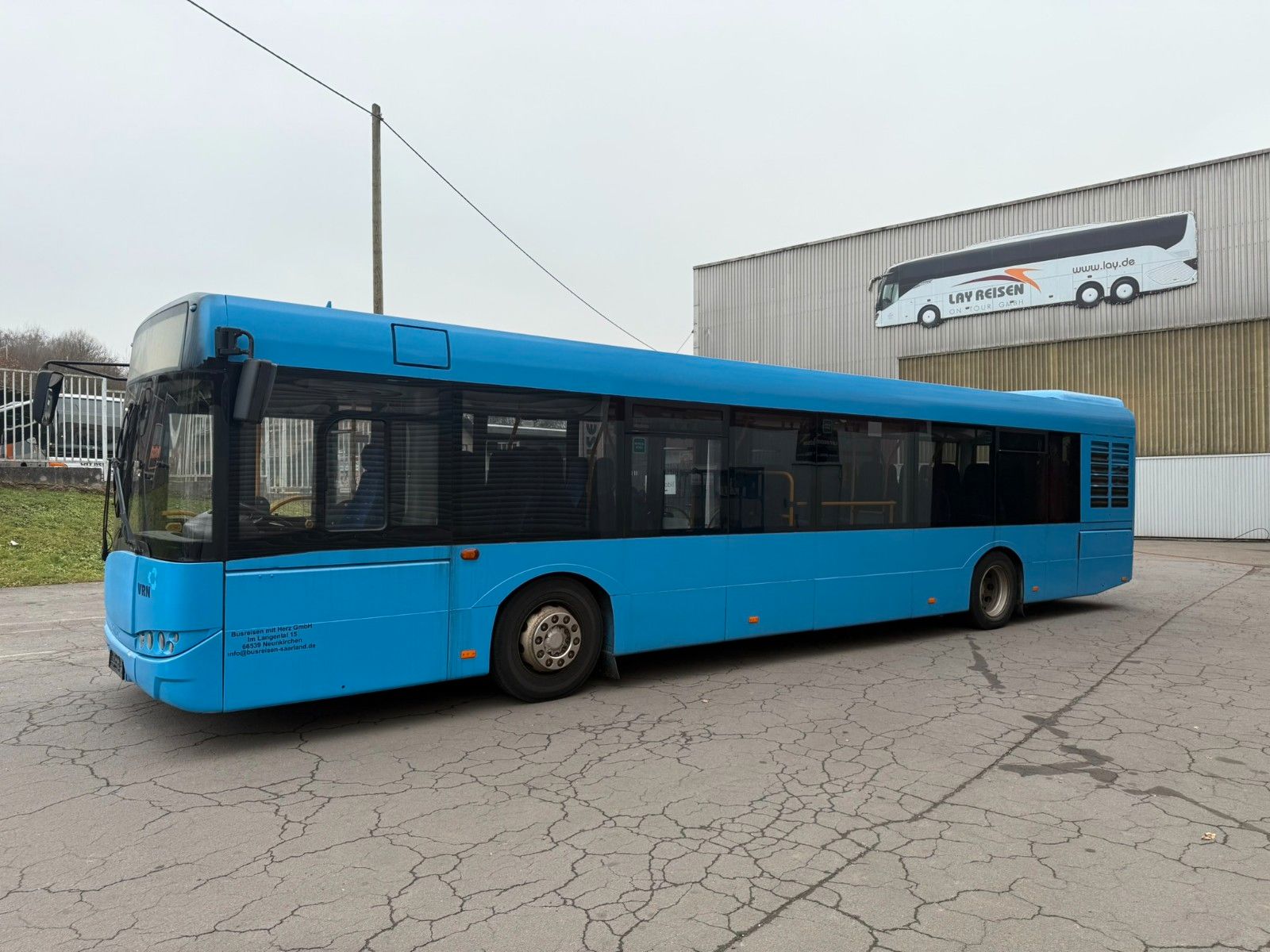 SOLARIS  2011 - Image 4 of 19