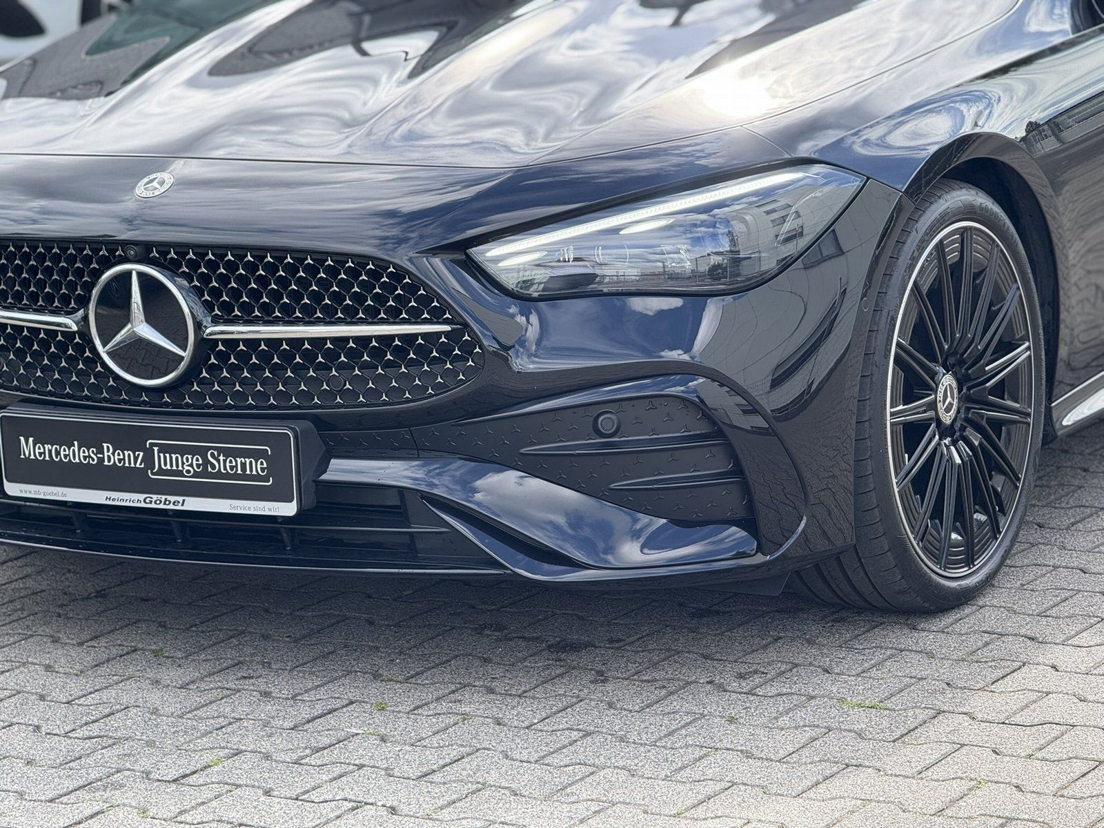 Fahrzeugabbildung Mercedes-Benz CLE 300 4M AMG*LEDER*MEMORY*PANO*20ZOLL*360°KAM